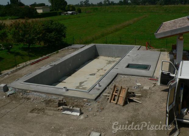 Cantiere piscina