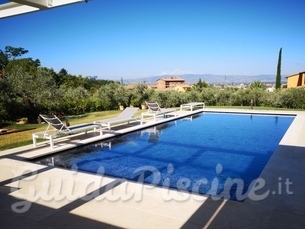 Piscina Castiglione skimmer a partire da mt 3x6