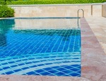 Ecco perché ristrutturare la piscina in autunno