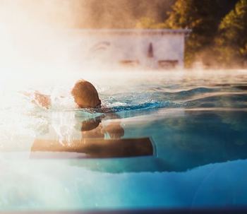 Pompa di calore per piscine: il sistema più economico per il riscaldamento