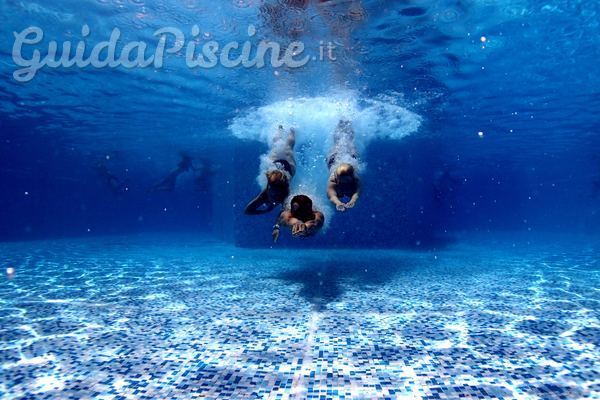 Perché costruire la piscina in autunno?