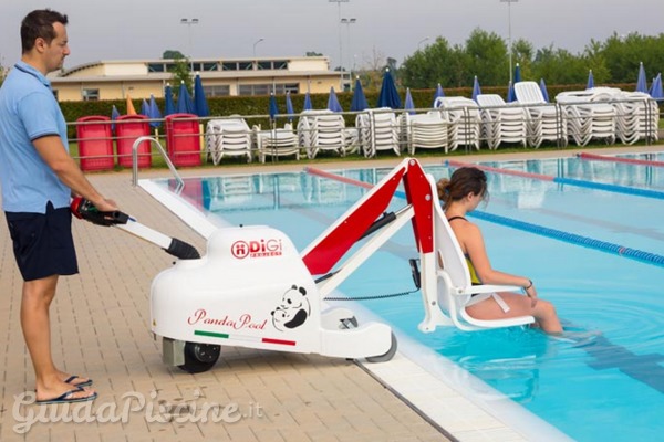 Panda pool facilita la mobilità di chi ha difficoltà motorie