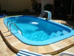 Impara a dipingere la tua piscina in fibra in 5 passi