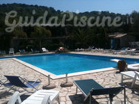 Piscina bed and breakfast