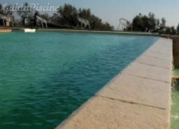 Piscine a sfioro