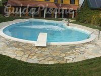 Piscina forma libera