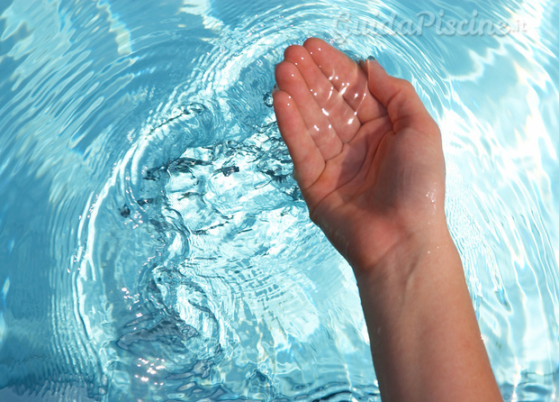 Trattamento acqua limpida