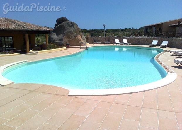 Piscine 2000 